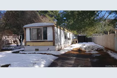 112 Cambridge Cirlcle, Loch Sheldrake, NY 12759 - Photo 1