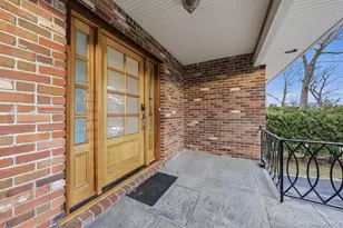 41 Tyndale Pl, Yonkers, NY 10701 - Photo 3