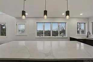 41 Tyndale Pl, Yonkers, NY 10701 - Photo 7