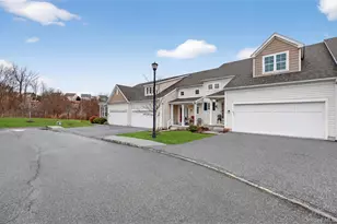 4 Frost Ct, Carmel, NY 10512 - Photo 3