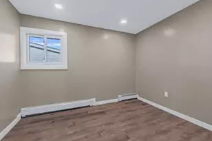 1367 Pine Acres Blvd, Bay Shore, NY 11706 - Photo 17