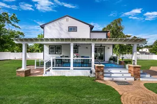 2 Polo St, Dix Hills, NY 11746 - Photo 41