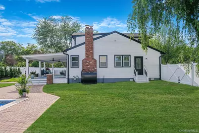 2 Polo Street, Dix Hills, NY 11746 - Photo 3