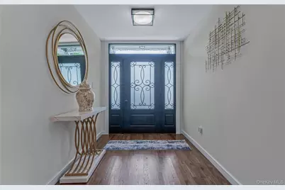 2 Polo Street, Dix Hills, NY 11746 - Photo 7