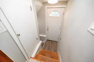 81 Irving Ave, Floral Park, NY 11001 - Photo 9