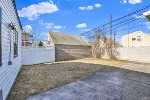 227-17 113th Dr, Queens Village, NY 11429 - Photo 15