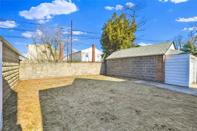 22717 113th Drive, Queens Village, NY 11429 - Photo 17