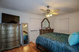 110-17 175th St, Saint Albans, NY 11433 - Photo 17