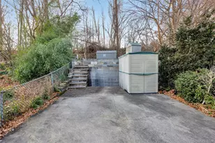 68-36 Selfridge St, Forest Hills, NY 11375 - Photo 17