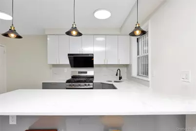 68-36 Selfridge Street, Forest Hills, NY 11375 - Photo 5