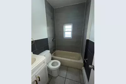 142 N Terrace Avenue, Mount Vernon, NY 10550 - Photo 27