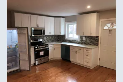 142 N Terrace Avenue, Mount Vernon, NY 10550 - Photo 11