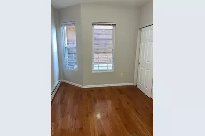 142 N Terrace Avenue, Mount Vernon, NY 10550 - Photo 17