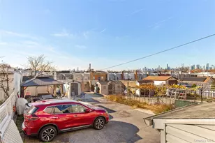 58-40 61st St, Flushing, NY 11378 - Photo 15