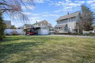 226 N Forest Ave, Rockville Centre, NY 11570 - Photo 3