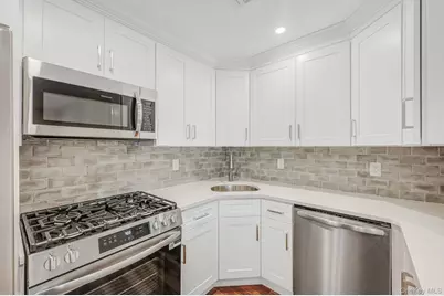 1137 Nugent Avenue, Bay Shore, NY 11706 - Photo 9