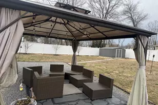 41 Brightside Ave, Central Islip, NY 11722 - Photo 17