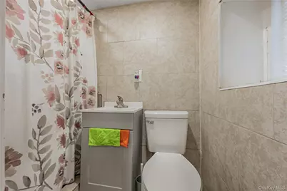 1381 Chandler Street, Far Rockaway, NY 11691 - Photo 19