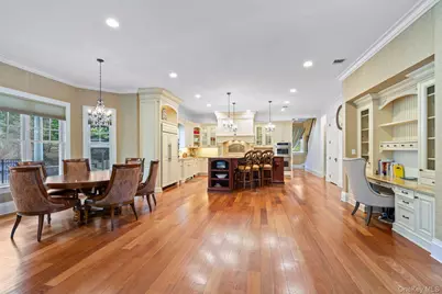 280 Southdown Road, Lloyd Harbor, NY 11743 - Photo 11