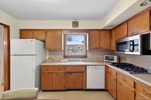 7 Timberly Dr, Goshen, NY 10924 - Photo 3