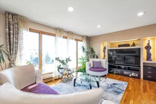909 Gerry Ave, Long Beach, NY 11561 - Photo 3