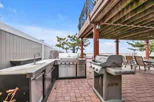 909 Gerry Ave, Long Beach, NY 11561 - Photo 27
