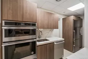 100 Hilton Ave, Garden City, NY 11530 - Photo 41