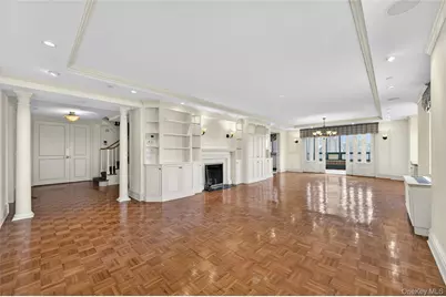 100 Hilton Avenue #PH 5, Garden City, NY 11530 - Photo 5