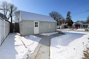 246-04 86th Ave, Bellerose, NY 11426 - Photo 23