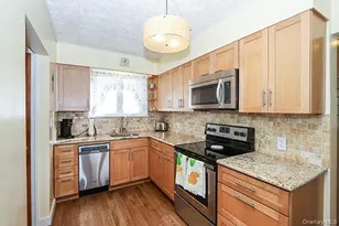 246-04 86th Ave, Bellerose, NY 11426 - Photo 9