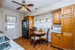 5 Scherer St, Bethpage, NY 11714 - Photo 9