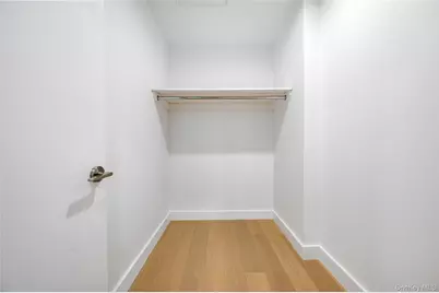 150-02 Northern Blvd #3B, Flushing, NY 11354 - Photo 11