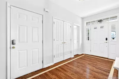 9 Country Club Drive, Middletown, NY 10940 - Photo 5