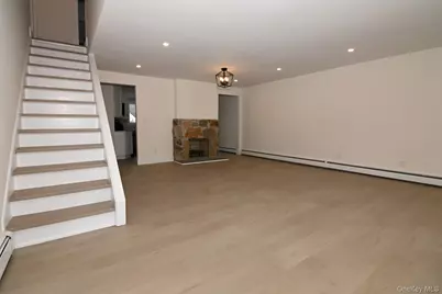 15 Bond Lane, Hicksville, NY 11801 - Photo 11