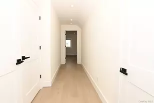 15 Bond Ln, Hicksville, NY 11801 - Photo 21