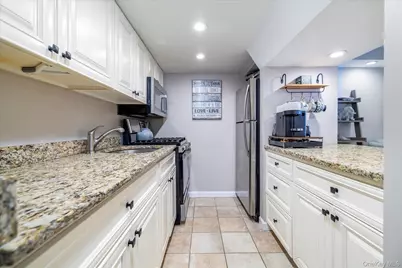 310 Riverside Boulevard #G2, Long Beach, NY 11561 - Photo 9