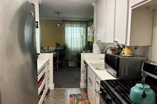 149-30 88th St, Howard Beach, NY 11414 - Photo 19