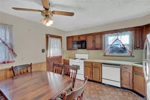 64 Nill St, West Babylon, NY 11704 - Photo 11