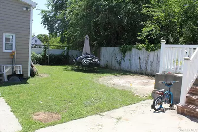 1075 Harrison Street, Uniondale, NY 11553 - Photo 3