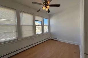 48 Huber Pl, Yonkers, NY 10704 - Photo 11