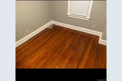 20 Central Avenue #2, Glen Cove, NY 11542 - Photo 5