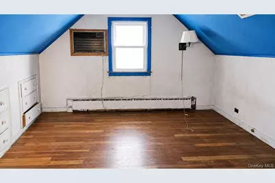 9 Sheep Pasture Lane, Huntington, NY 11743 - Photo 19