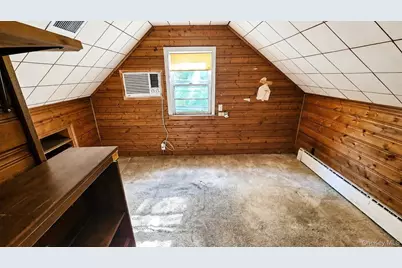 9 Sheep Pasture Lane, Huntington, NY 11743 - Photo 17