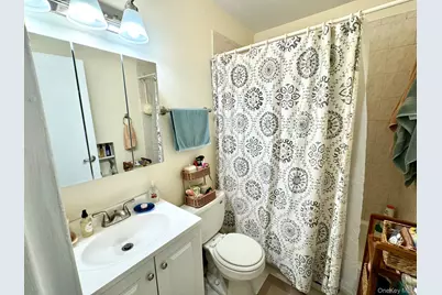 8 Idaho #i8, Coram, NY 11727 - Photo 7