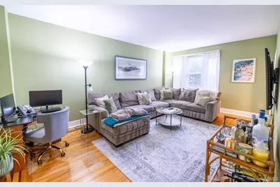 185 Atlantic Avenue #B8, Lynbrook, NY 11563 - Photo 7