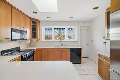 1 Cherry Lane, Scarsdale, NY 10583 - Photo 17