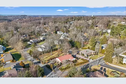 1 Cherry Lane, Scarsdale, NY 10583 - Photo 7