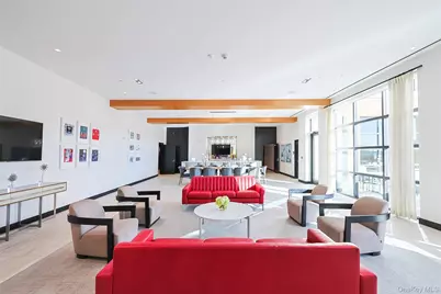 100 Garvies Point Road #1024, Glen Cove, NY 11542 - Photo 9