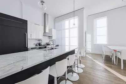 100 Garvies Point Road #1024, Glen Cove, NY 11542 - Photo 29