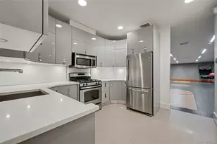 865 Barberry Ln, Woodmere, NY 11598 - Photo 33